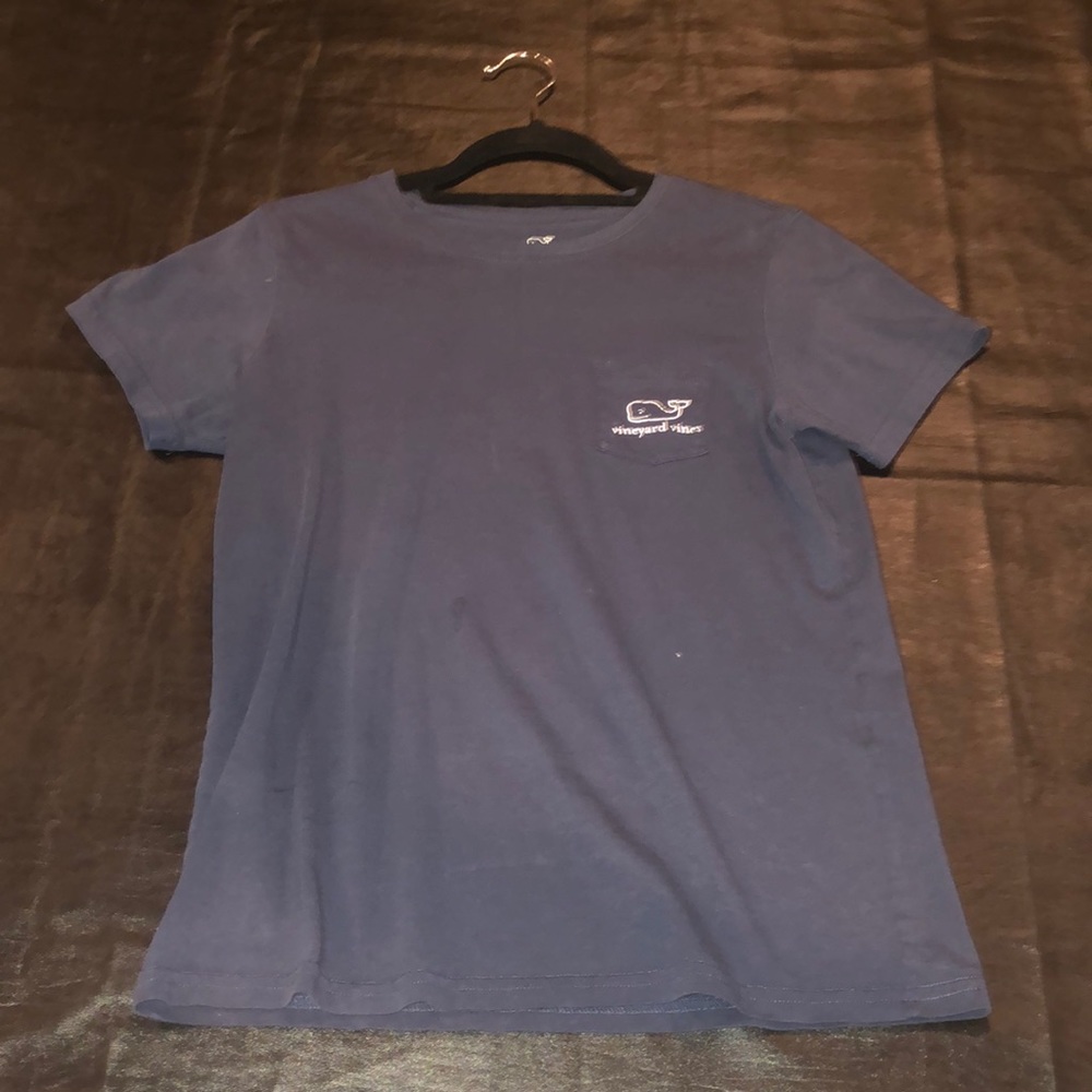 navy blue Vineyard vine shirt
